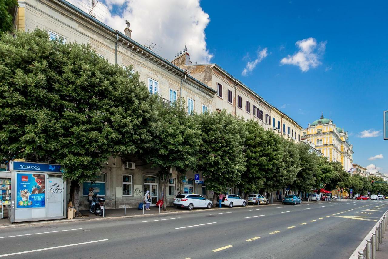 Apartments Carpathia Rijeka Exterior foto
